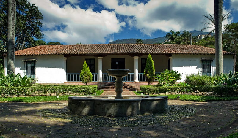 موزه هنرهای استعماری