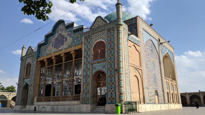 نمایی زیبا از بنای شاهزاده حسین قزوین