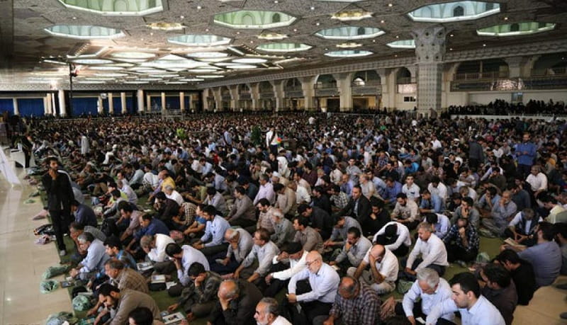 نماز جمعه در مصلی تهران