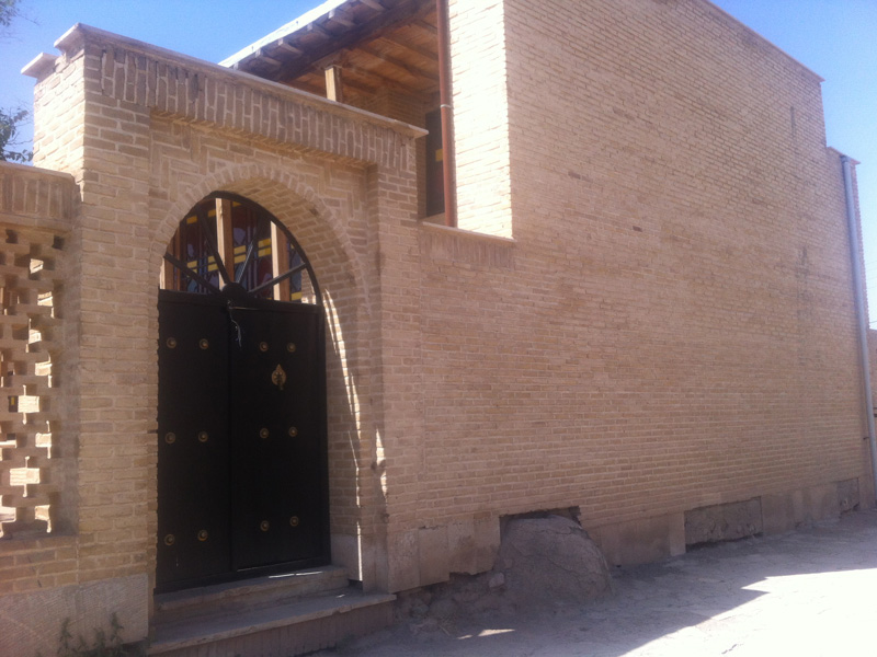 در چوبی مسجد جامع قروه