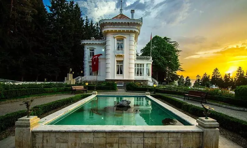 قصر آتاتورک