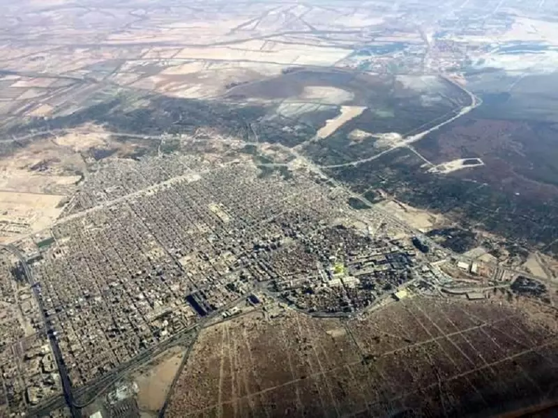 تصویر هوایی از قبرستان وادی السلام