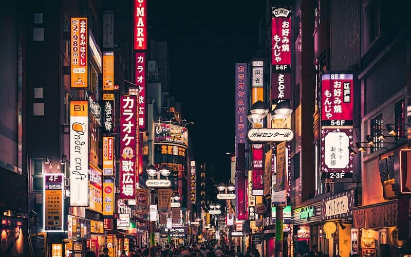 خیابانی شلوغ در ژاپن