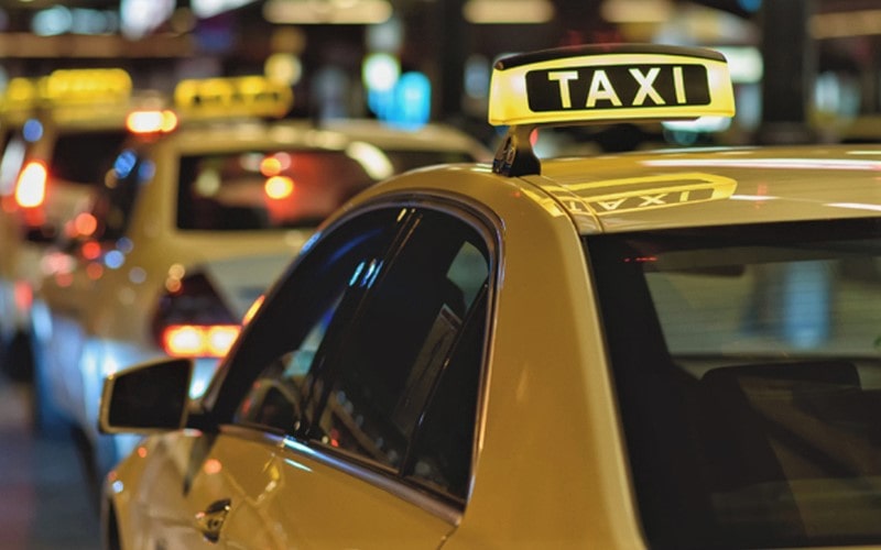 تاکسی زردرنگ