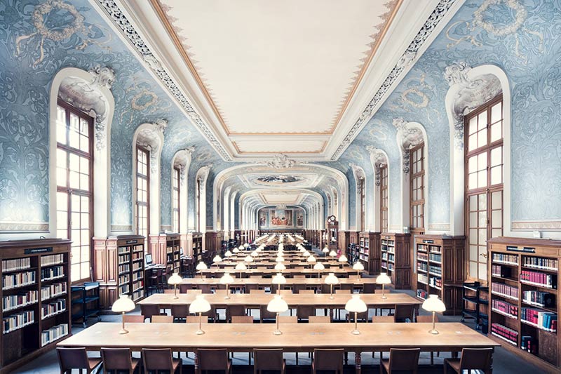 کتابخانه‌ قدیمی و زیبایی در پاریس؛  منبع و عکاس: Thibaud Poirier 
