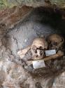 جمجه های چند هزار ساله بدون حفاظ، در موزه باستان‌شناسی رشت؛ منبع: کجارو