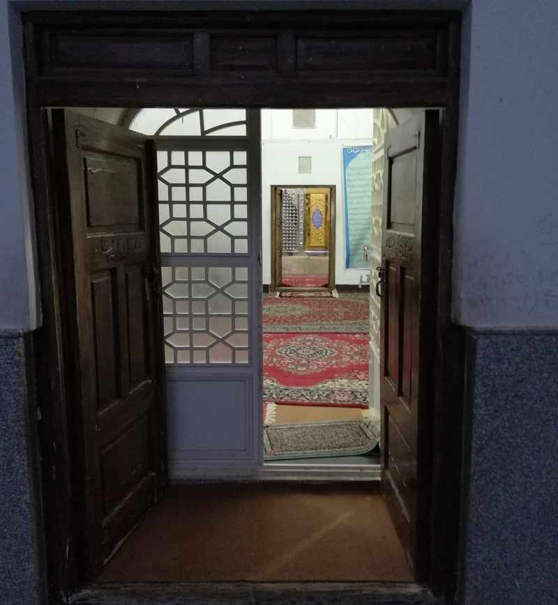 ورودی بقعه اشموئیل نبی؛ منبع عکس: گوگل مپ؛ عکاس: Hossein T