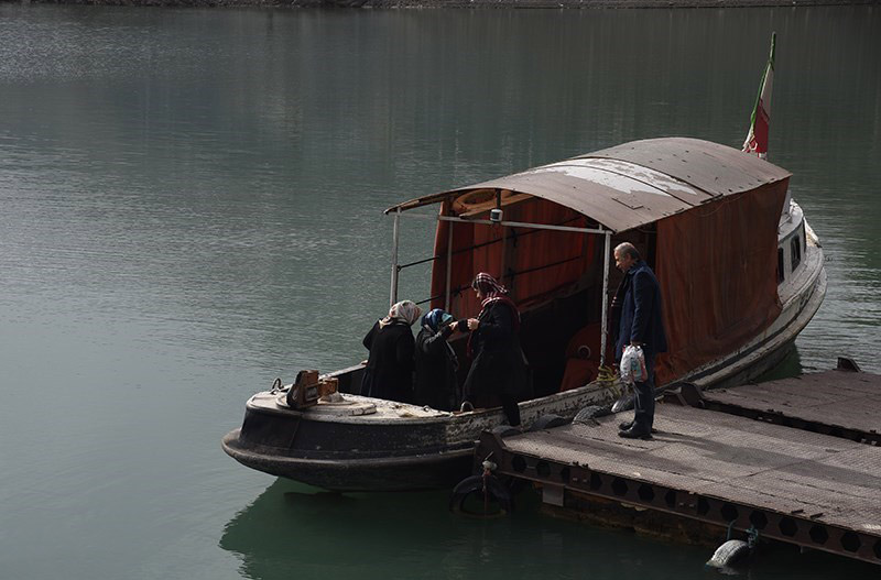 قایق اهالی واریان؛ منبع عکس: خبرگزاری تسنیم؛ عکاس: محمدصادق نیک گستر