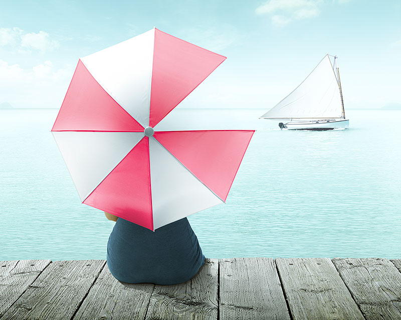 تشبیه برشی از چتر به قایق؛ هنرمند و عکاس: Modifeye