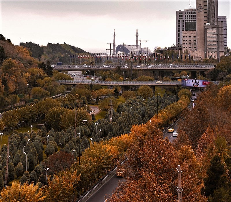 عکس هوایی از حال و هوای پاییز در اتوبان های تهران