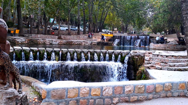 آبشار های گردشگاه بابا امان؛ منبع عکس: گوگل مپ؛ عکاس: حسین یزدانی