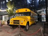 اتوبوس مدرسه آمریکایی در موزه خودرو باغ غذا؛ منبع عکس: گوگل مپ؛ عکاس: مجید مددی