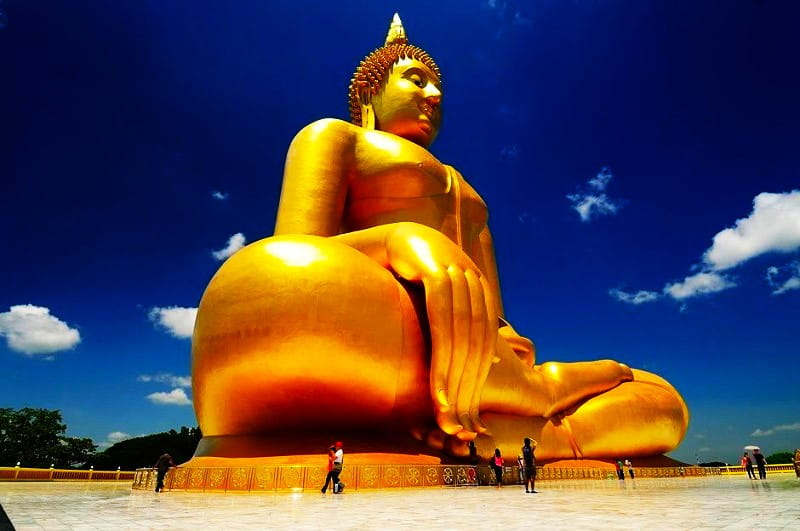 بزرگ‌ترین مجسمه بودای تایلند، منبع: thailanddiscovery