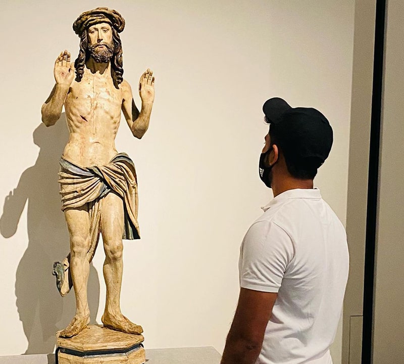 مجسمه مسیح در موزه لوور ابوظبی، منبع عکس: اینستاگرام benshadmubarak، عکاس: ناشناس