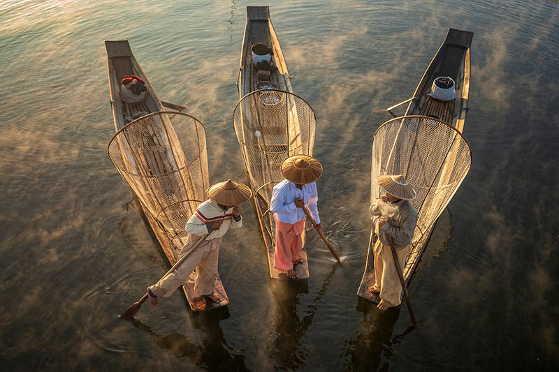 سه قایق ماهیگیری در میانمار