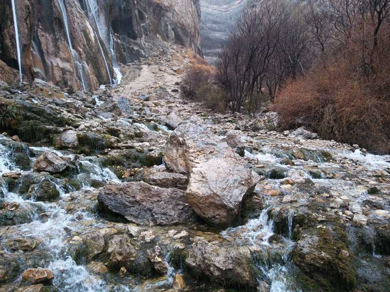 آبشار مارگون در استان فارس؛ منبع عکس: گوگل مپ؛ عکاس: Morteza Soorgi