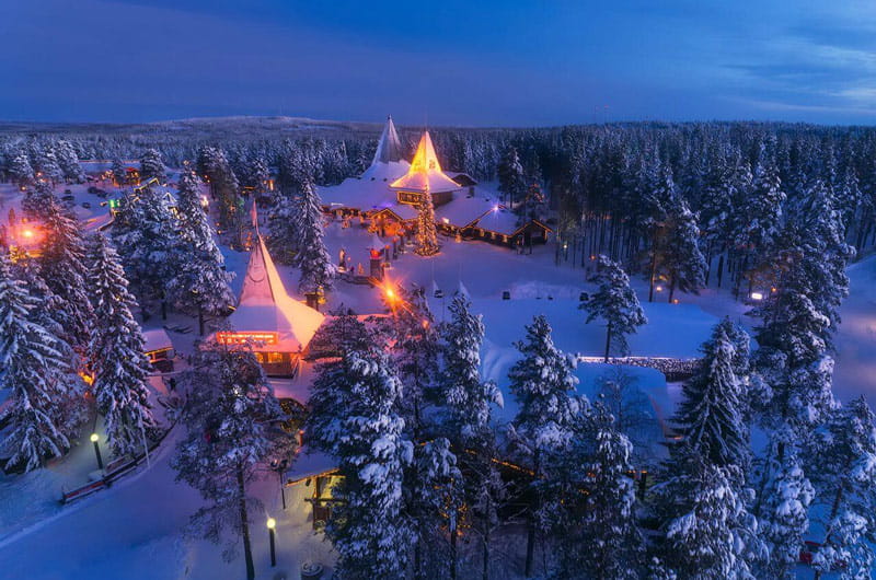 پارک بابانوئل؛ منبع عکس: Nordic Adventures، عکاس: نامشخص