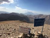 قله میشینه مرگ در البرز شرقی؛ منبع عکس: ویکی لاک؛ عکاس: Aevalanche