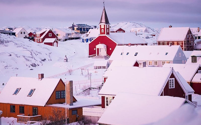 خانه‌های گرینلند در زیر برف