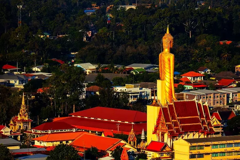 بودای بزرگ Wat Bhurapha Piram، منبع: ویکی پدیا