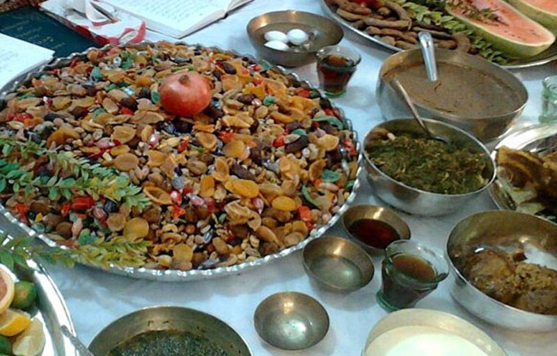 خوراکی های موجود در سفره جشن گاهنبار میانه پاییز، منبع عکس: خبرگزاری مهر، عکاس نامشخص