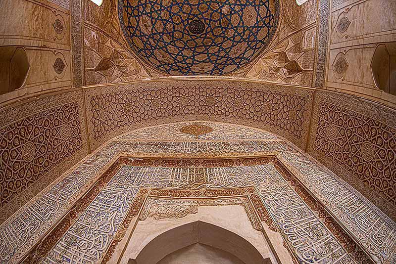 معماری سقف مسجد جامع ساوه