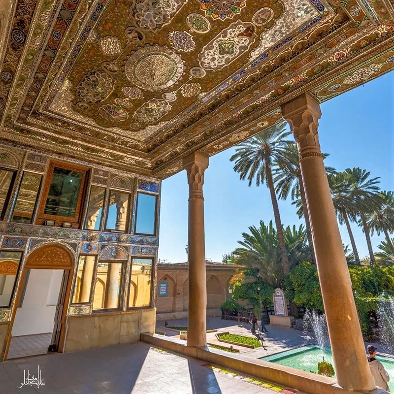 ایوان عمارت اصلی باغ نارنجستان قوام شیراز، منبع عکس: اینستاگرام alijanlou.amin@، عکاس: امین علیجانلو