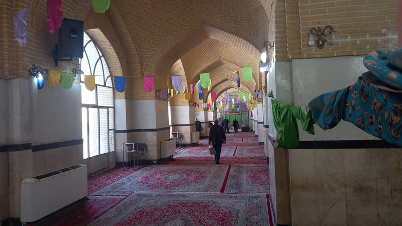 بخشی از شبستان های مسجد جامع نیشابور؛ منبع عکس: گوگل مپ؛ عکاس: امیرحسین استاد