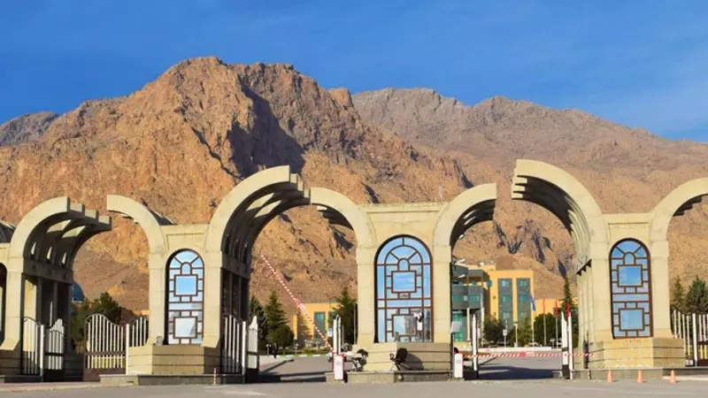 دانشگاه رازی کرمانشاه؛ منبع عکس: ISIC، عکاس: نامشخص