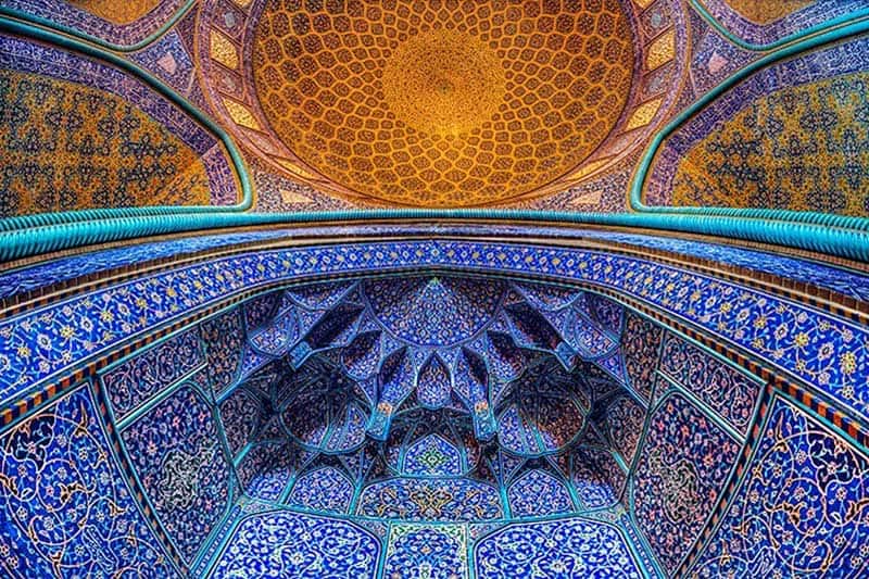 معماری مسجد شیخ لطف الله در اصفهان