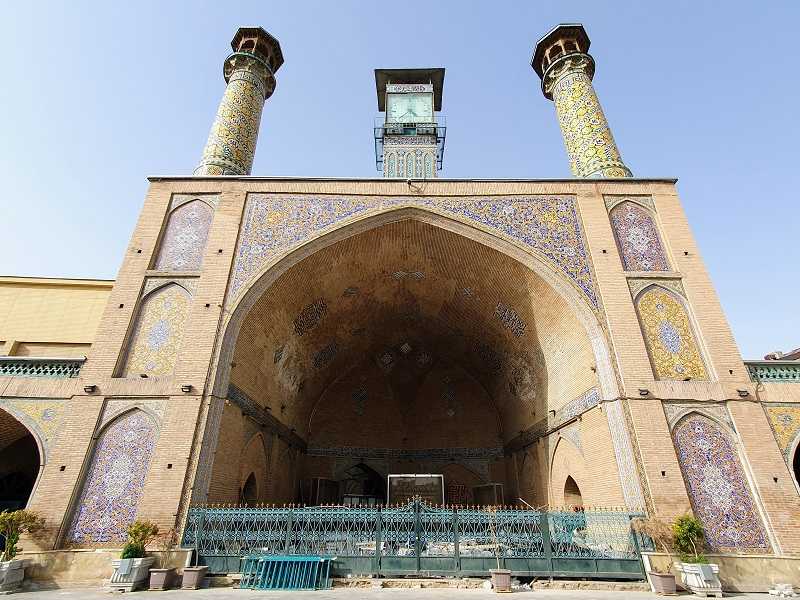 مسجد امام خمینی بازار؛ منبع عکس: گوگل مپ؛ عکاس: Hamidreza Soleimani