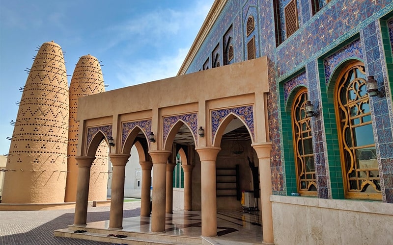 مسجد کاتارا در روستای فرهنگی کاتارا، منبع عکس: qatarmoments.com، عکاس: ناشناس