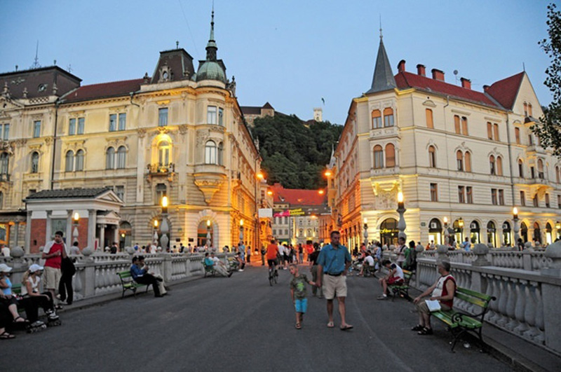شهر لیوبلیانا واقع در کشور اسلوونی