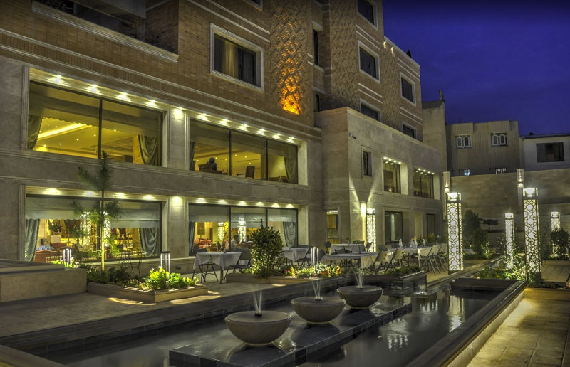 هتل زندیه شیراز؛ منبع عکس: google maps؛ عکاس: E Gramifar