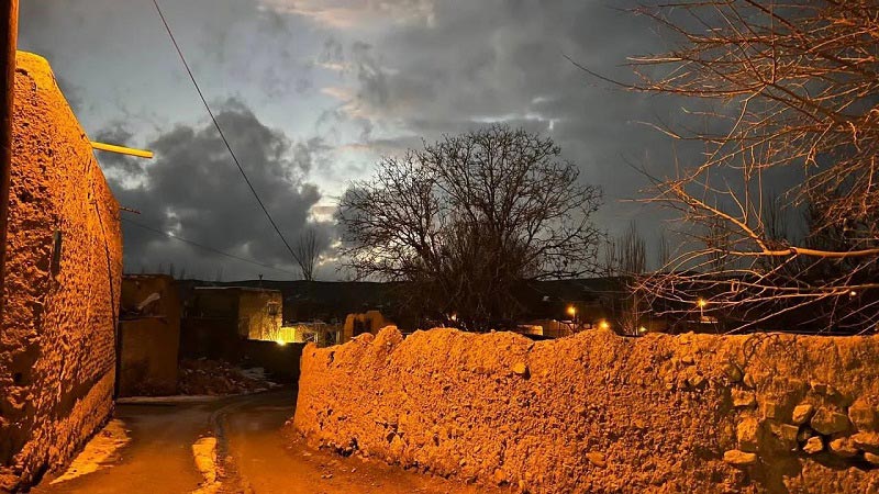 روستای سُه اصفهان در شب