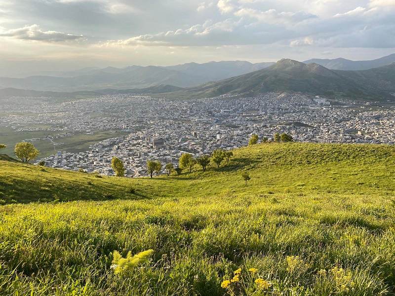 نمای شهر بانه 