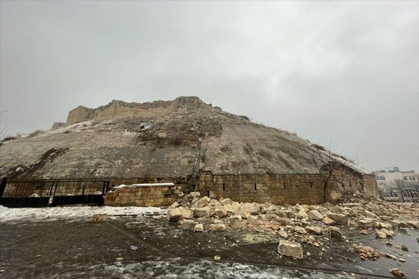 تخریب قلعه تاریخی «غازی عینتاب» ترکیه در زلزله 