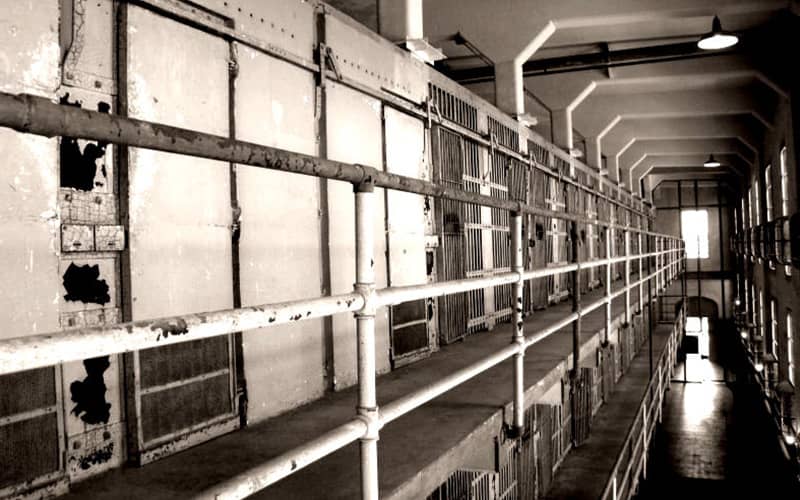 عکسی قدیمی از زندان آلکاتراز