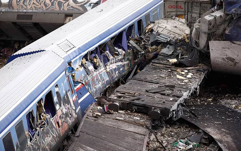 تصادف قطار در یونان