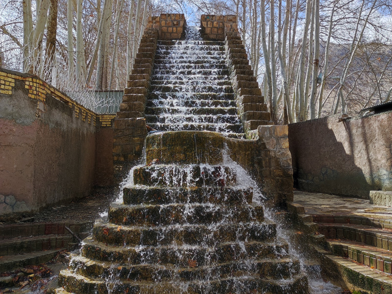 پلکان آبشار استهبان