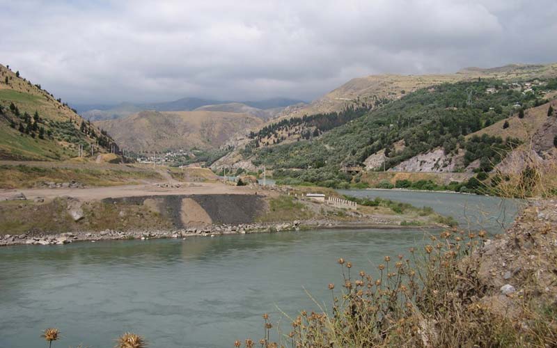 تصویر سفیدرود در استان گیلان که یکی از طولانی‌ترین رودهای ایران است