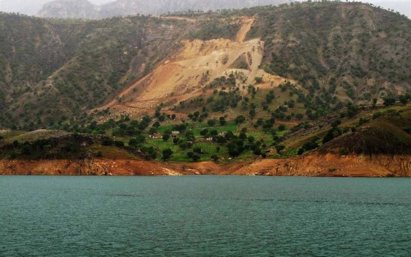 تصویر رود دز که یکی از طولانی‌ترین رودهای ایران است