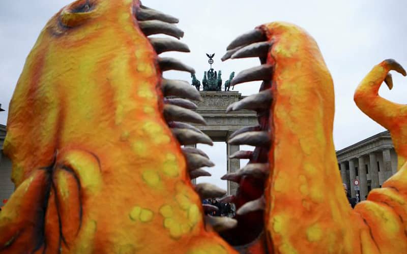 مجسمه دایناسور در برلین