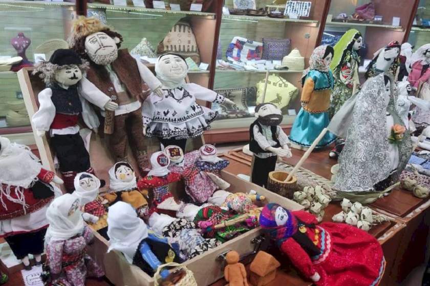 برگزاری نمایشگاه عروسک‌های ملی و قومیتی در تهران