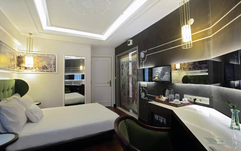 اتاق دبل در هتل نیلز استانبول