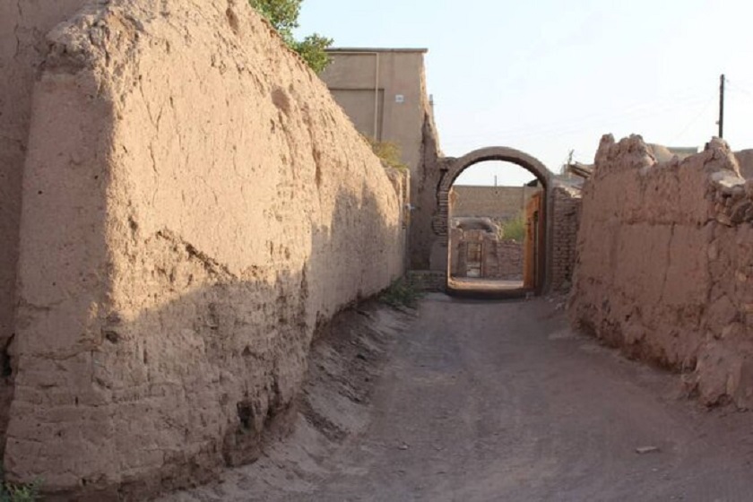 تخریب آخرین ساباط تاریخی شهرستان انار
