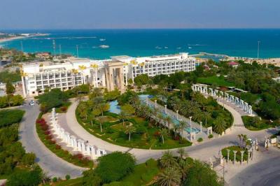 بهترین هتل های ساحلی در شمال و جنوب ایران