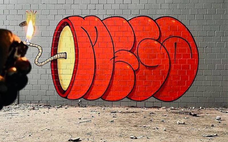نقاشی دیواری بمب