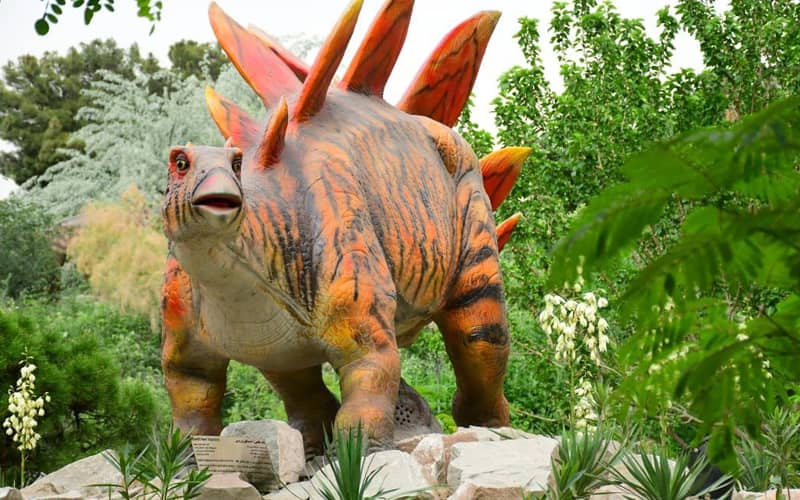  دایناسورهایی در ابعاد واقعی در پارک ژوراسیک مشهد