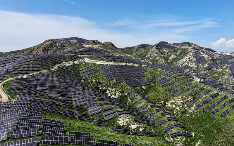 پنل های خورشیدی در چین